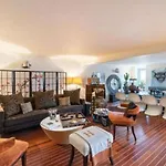 Centre Cannes Galia 210 M2